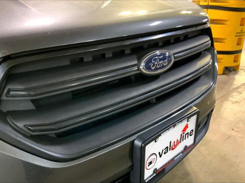 Used 2017 Ford Escape S image 29