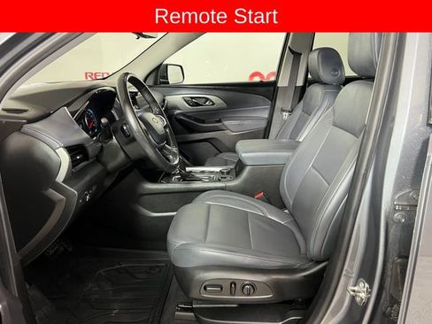 Used 2019 Chevrolet Traverse LT w/ LT Premium Package FWD image 11
