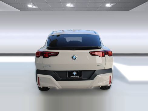 New 2026 BMW X2 xDrive28i w/ Technology Package image 10