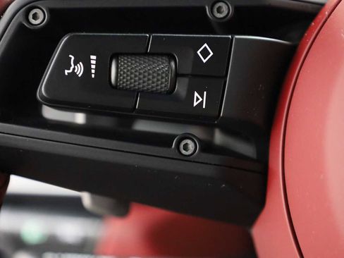 Certified 2024 Porsche 911 Carrera 4S AWD/4WD image 25