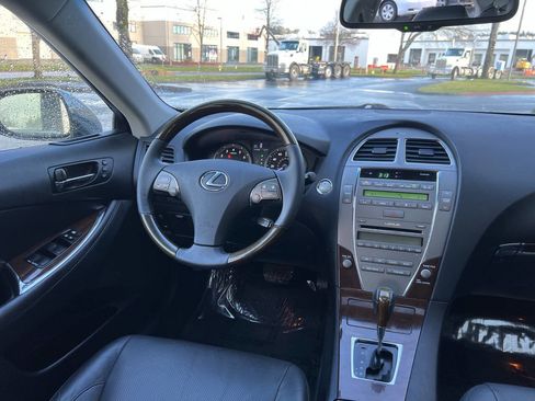 Used 2011 Lexus ES 350 image 12
