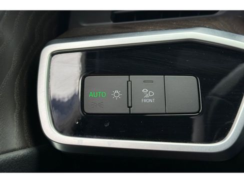 Used 2023 Audi A6 2.0T Premium AWD/4WD image 31