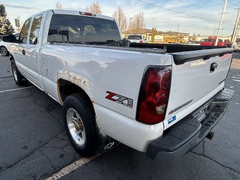 Used 2005 Chevrolet Silverado 1500 LS image 5