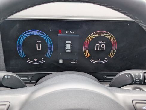 Used 2025 Hyundai Kona SEL image 29