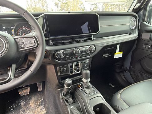 New 2026 Jeep Gladiator Sport image 27