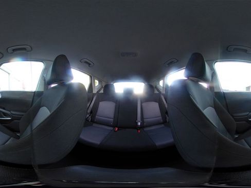 Used 2025 Kia Soul LX w/ LX Technology Package FWD image 40