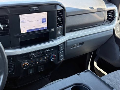 Used 2025 Ford F350 XLT AWD/4WD image 25