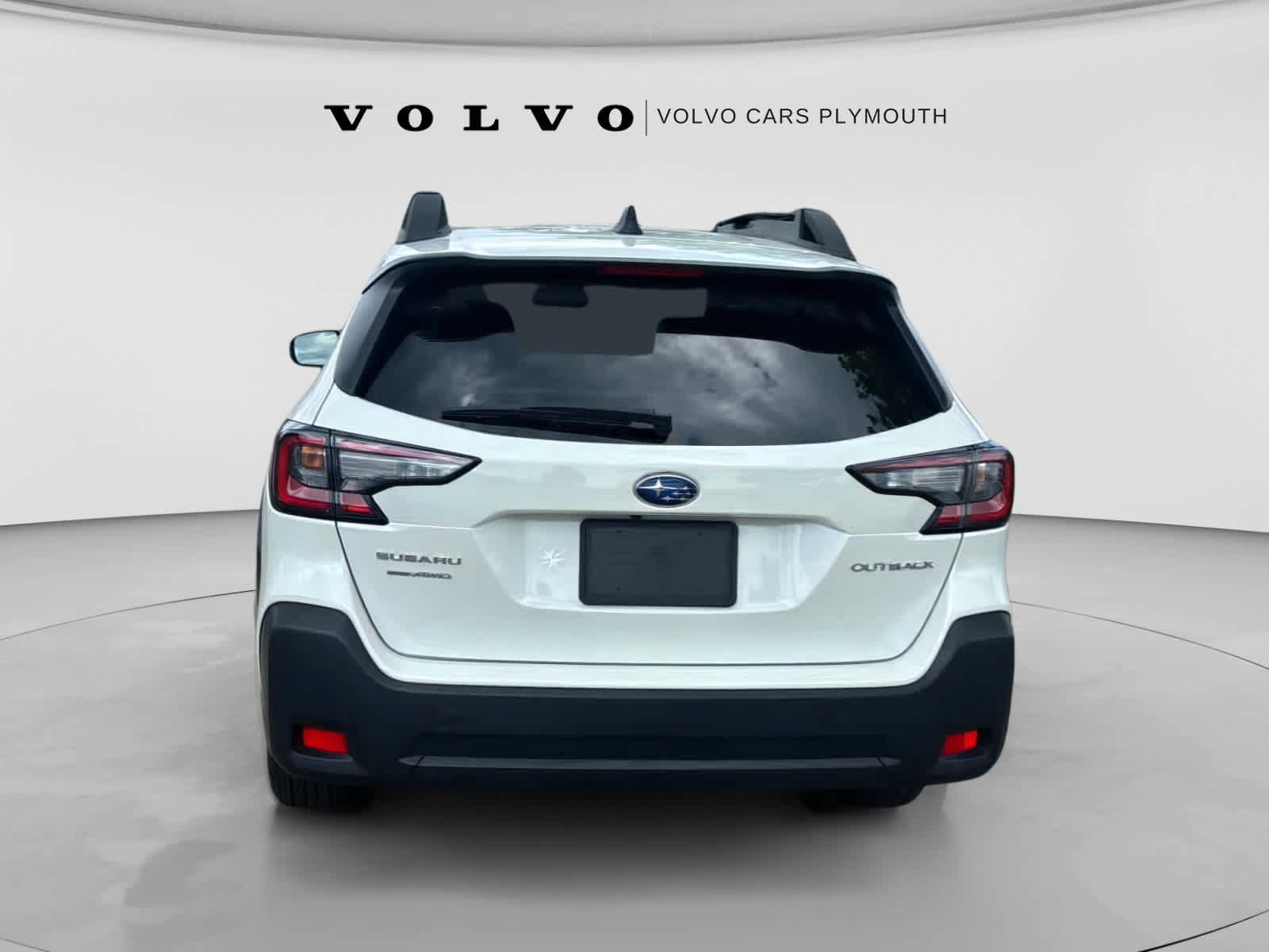 Used 2025 Subaru Outback Premium AWD/4WD image 6