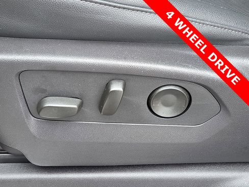 Used 2024 GMC Sierra 1500 SLT w/ SLT Convenience Package image 14