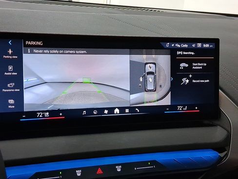 Certified 2025 BMW X3 xDrive30i w/ Premium Package image 25