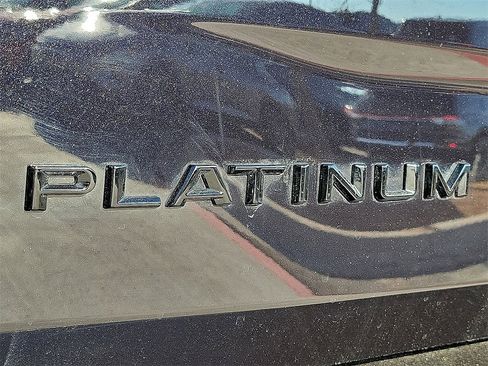 Used 2025 Ford Expedition Max Platinum w/ Stealth Appearance Package image 9