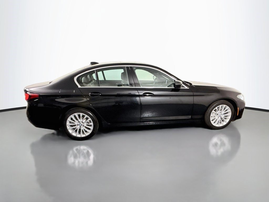 Used 2023 BMW 530i xDrive w/ Premium Package AWD/4WD image 11