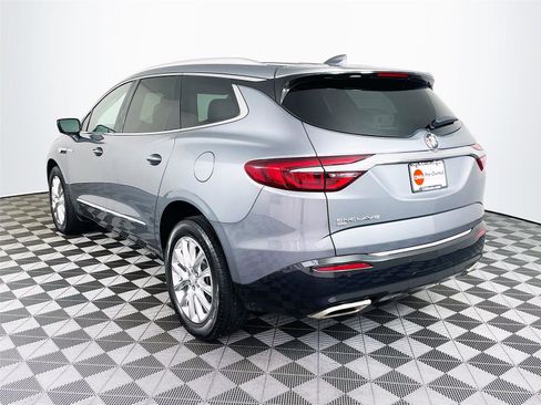Used 2021 Buick Enclave Essence w/ Sound and Sites Package image 6