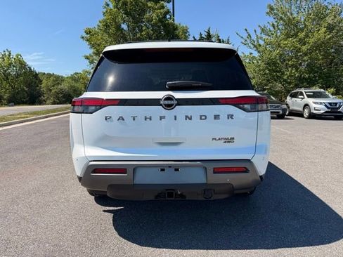 New 2026 Nissan Pathfinder Platinum AWD/4WD image 6