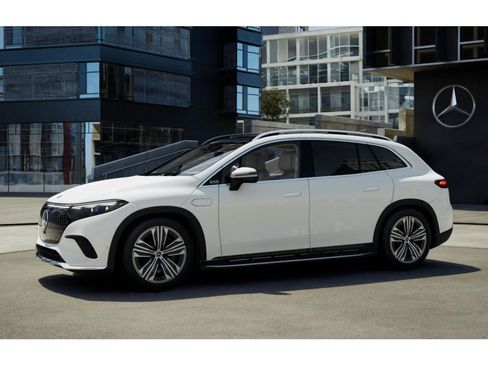 New 2026 Mercedes-Benz EQS 400 4MATIC SUV image 37