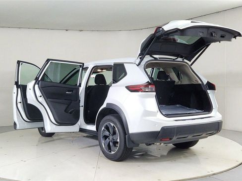 New 2026 Nissan Rogue SV image 11
