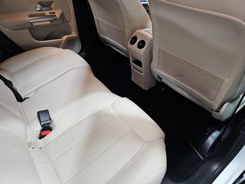 Certified 2026 Mercedes-Benz GLA 250 image 12