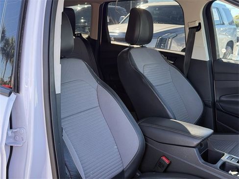 Used 2019 Ford Escape SE image 19