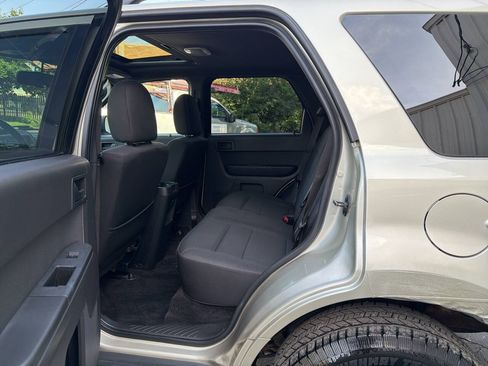 Used 2012 Ford Escape XLT FWD image 23