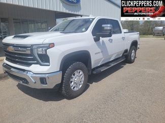Used 2024 Chevrolet Silverado 2500 LTZ w/ LTZ Convenience Package AWD/4WD video 2