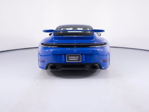 Certified 2025 Porsche 911 Carrera RWD image 9