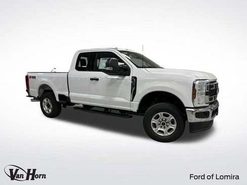 New 2026 Ford F250 XLT image 1