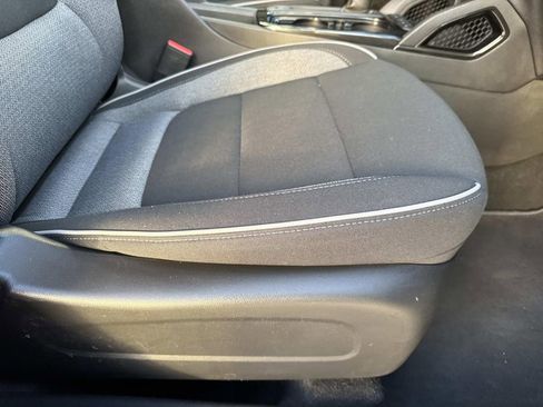 Used 2025 Chevrolet TrailBlazer LT image 12