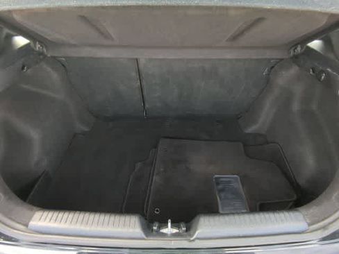 Used 2015 Hyundai Elantra GT FWD image 32