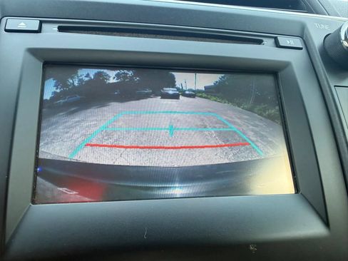 Used 2015 Toyota Camry SE FWD image 14