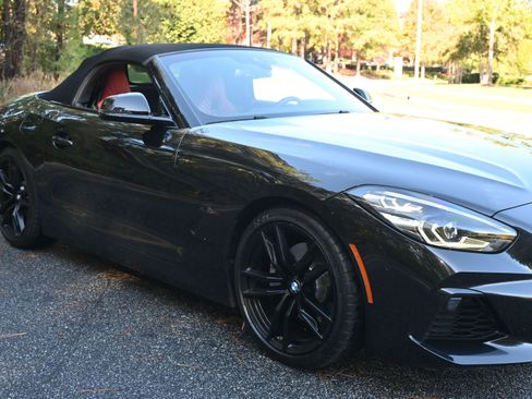 Used 2021 BMW Z4 sDrive30i w/ Premium Package image 12