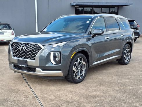 Used 2022 Hyundai Palisade Calligraphy FWD image 3