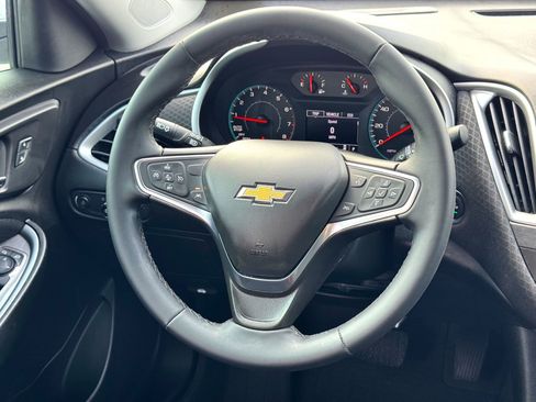 Used 2024 Chevrolet Malibu RS image 20