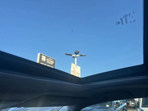 Used 2016 Honda Pilot Touring image 50