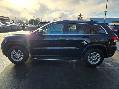 Certified 2020 Jeep Grand Cherokee Laredo w/ Security & Convenience Group image 4