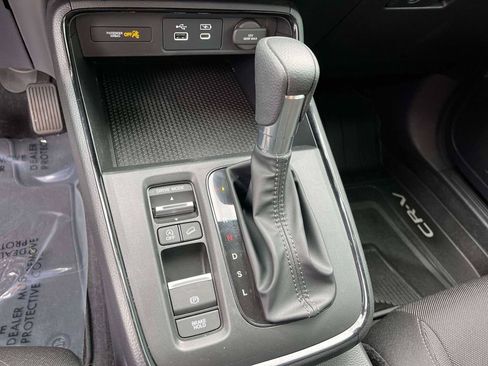 Used 2024 Honda CR-V EX image 19