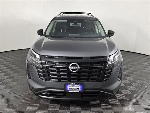 New 2026 Nissan Pathfinder SV image 10