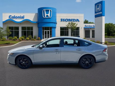 Used 2025 Honda Accord SE image 3