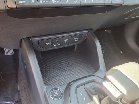 Used 2025 Kia K4 LXS image 22