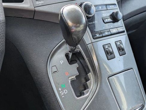Used 2014 Toyota Venza XLE image 9