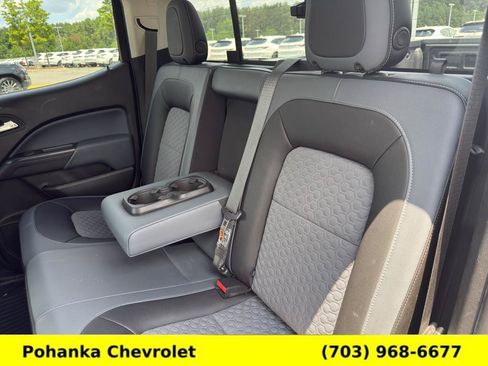 Used 2019 Chevrolet Colorado Z71 AWD/4WD image 23