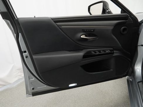 Used 2023 Lexus ES 350 w/ Protection Package (P2) FWD image 23
