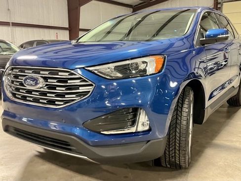 Used 2022 Ford Edge Titanium image 6