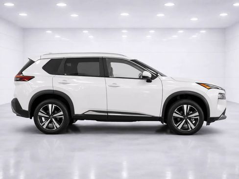 Used 2023 Nissan Rogue Platinum w/ Platinum Premium Package AWD/4WD image 6