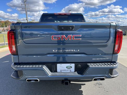 Used 2024 GMC Sierra 1500 Denali w/ Denali Reserve Package image 15