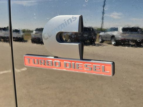 New 2026 RAM 2500 Tradesman AWD/4WD image 10