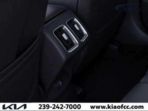 New 2026 Kia Sorento S image 26