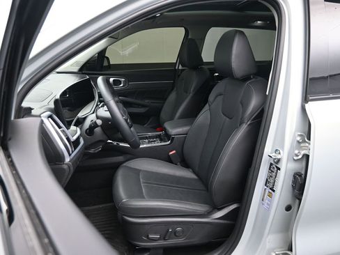 Used 2026 Kia Sorento SX image 25