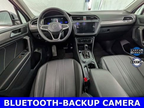 Used 2022 Volkswagen Tiguan SE image 11