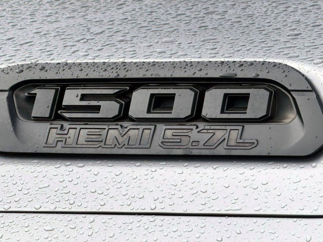 Used 2020 RAM 1500 Big Horn AWD/4WD image 11
