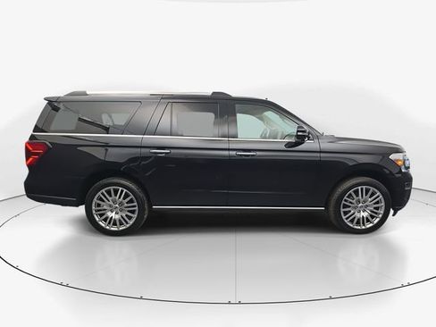 Used 2024 Ford Expedition Max Limited image 11